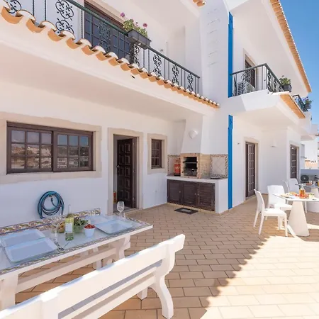 Bertolina Πανσιόν 3*